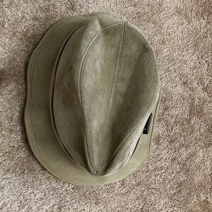 Dobbs (suede?) Men’s Hat with buckle size 7 ⅜